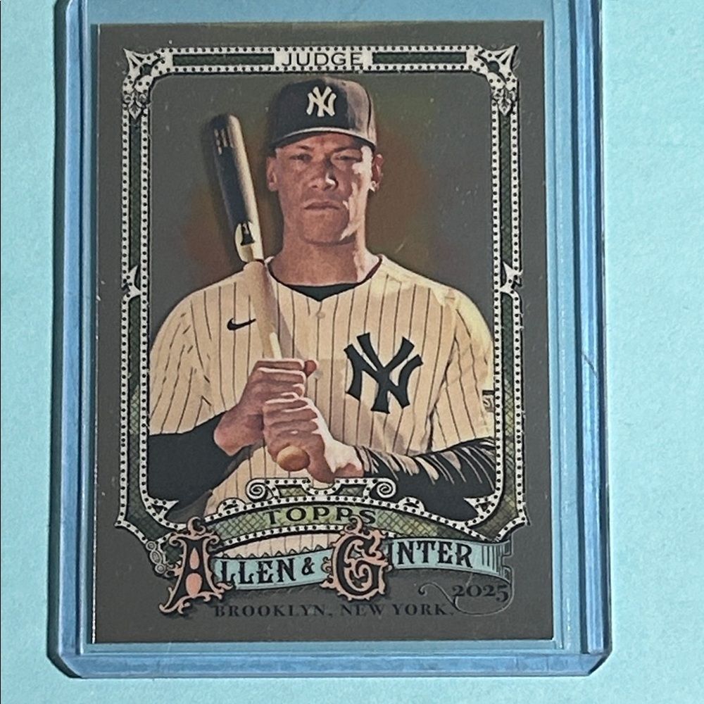 Aaron Judge, New York Yankees, 2023 Topps Allen & Ginter Chrome Card #122